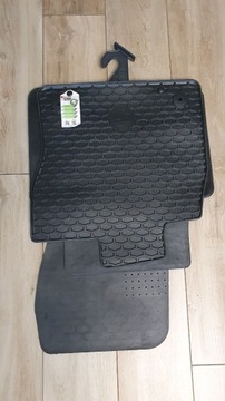 Оригинальные коврики для VW Arteon.