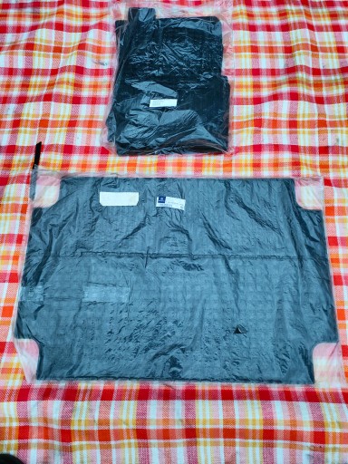 Оригинальные резиновые коврики Mercedes W463A 2018-