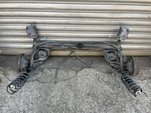 Балка підвіски заднього моста logan ii mcv