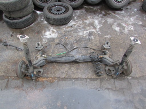 Задній міст mazda ii 03