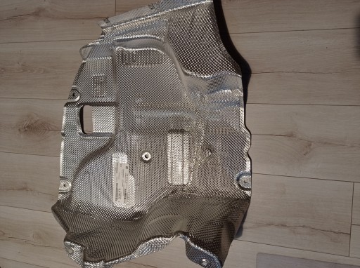 680 18 - Тепловий щит вихлоп задній PR Mercedes SL 232 AMG