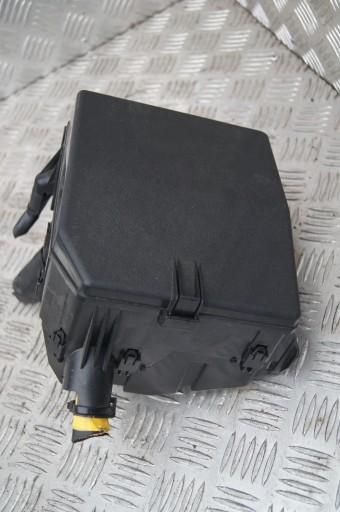 Outlander III PHEV гибридный блок предохранителей