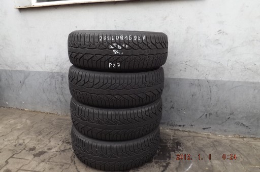 [P27] 4XWINTER 205/60R16 92H KLEBER KRISALP HP2 &