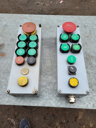 БОКОВАЯ ПАНЕЛЬ УПРАВЛЕНИЯ МУСОРОВОЗ ZOELLER EKOCEL