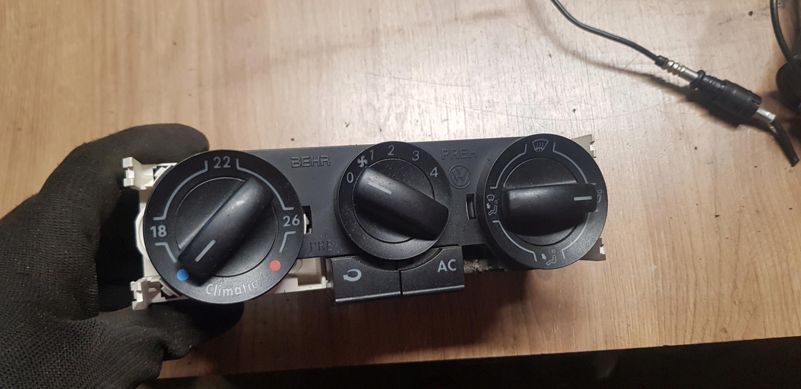 ПАНЕЛЬ ВЕНТИЛЯЦИОННОГО ОТВЕРСТИЯ AC KLIMA VW POLO 9N 1,2 ЕВРО