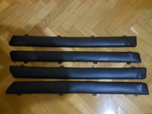 4464 - ПІДВІКОННЯ НАКЛАДКА БЕКОН ДВЕРІ FSO 1500 FIAT 125 P