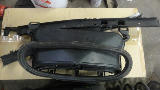 9681284280 - ПАРТНЕР BERLINGO III ВІКНА НИЖНЯ ЧАСТИНА ПОВІТРОЗАБІТНИК