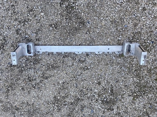 Опорная планка переднего радиатора mercedes cla gla w177 a1776204500