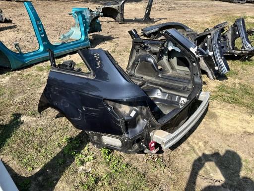 VW16761 - ЗАДНИЙ РЕМЕНЬ ВАННА AUDI A4 B9 15- COMBI LX5R