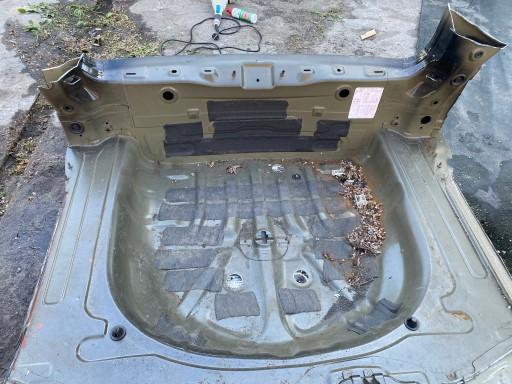 81A - ЗАДНІЙ РЕМЕНЬ СТІНА ПІДЛОГА НАКЛАДКА КОЛЕСА AUDI SQ2 Q2 LY9T