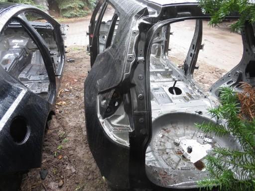 ЗАДНИЙ РЕМЕНЬ ЗАДНИЦА ВАННА EAN G X-TRAIL III T32