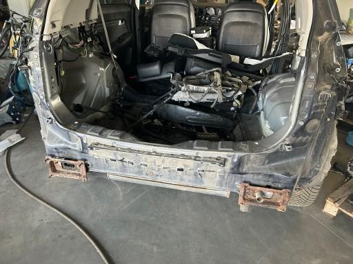 ЗАДНЯ ВАННА ВАННА KIA SPORTAGE III BE