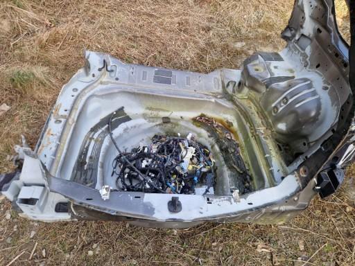 LB5B-S40324-AD - ВНЕШНИЙ ЗАДНИЙ РЕМЕНЬ EXPLORER BAT 18-