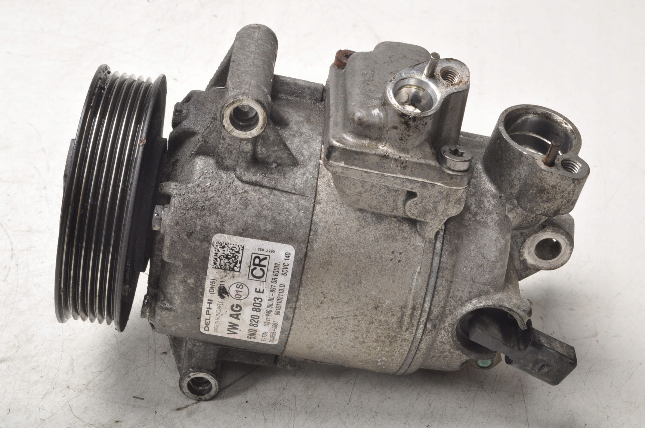 PASSAT B7 1.6 TDI компресор KLIMY 5n0820803e