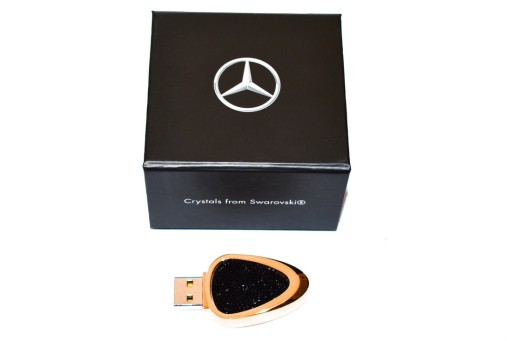 USB ФЛЭШ-НАКОПИТЕЛЬ С КРИСТАЛЛАМИ MERCEDES-BENZ 16GB