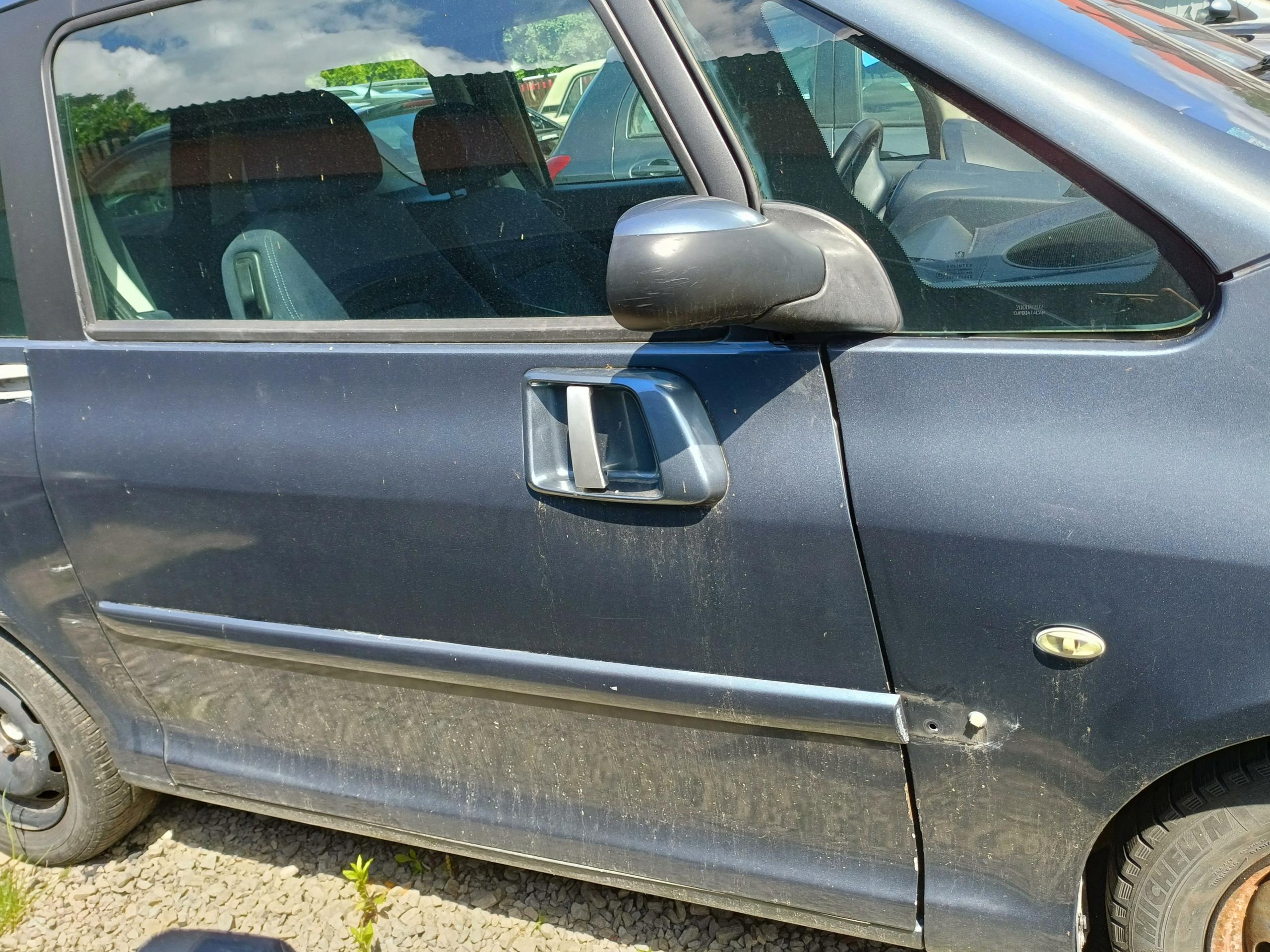 9680112177 - PEUGEOT 1007 05-09 R. ручка правої правої двері