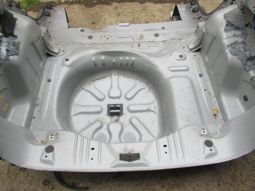 PEUGEOT 2008 ТА 2015. ЗАДНИЙ РЕМІНЬ ДЛЯ ВАННИ EVL