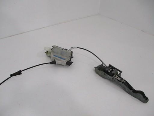 96 88 - Peugeot 2008 i замок передніх лівих дверей 6 pin 9688080080