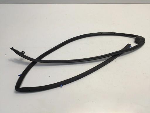 9825986280 - PEUGEOT 2008 II НИЖНЯ ПРОКЛАДКА ДВЕРЕЙ ПРАВА ЗАДНЯ