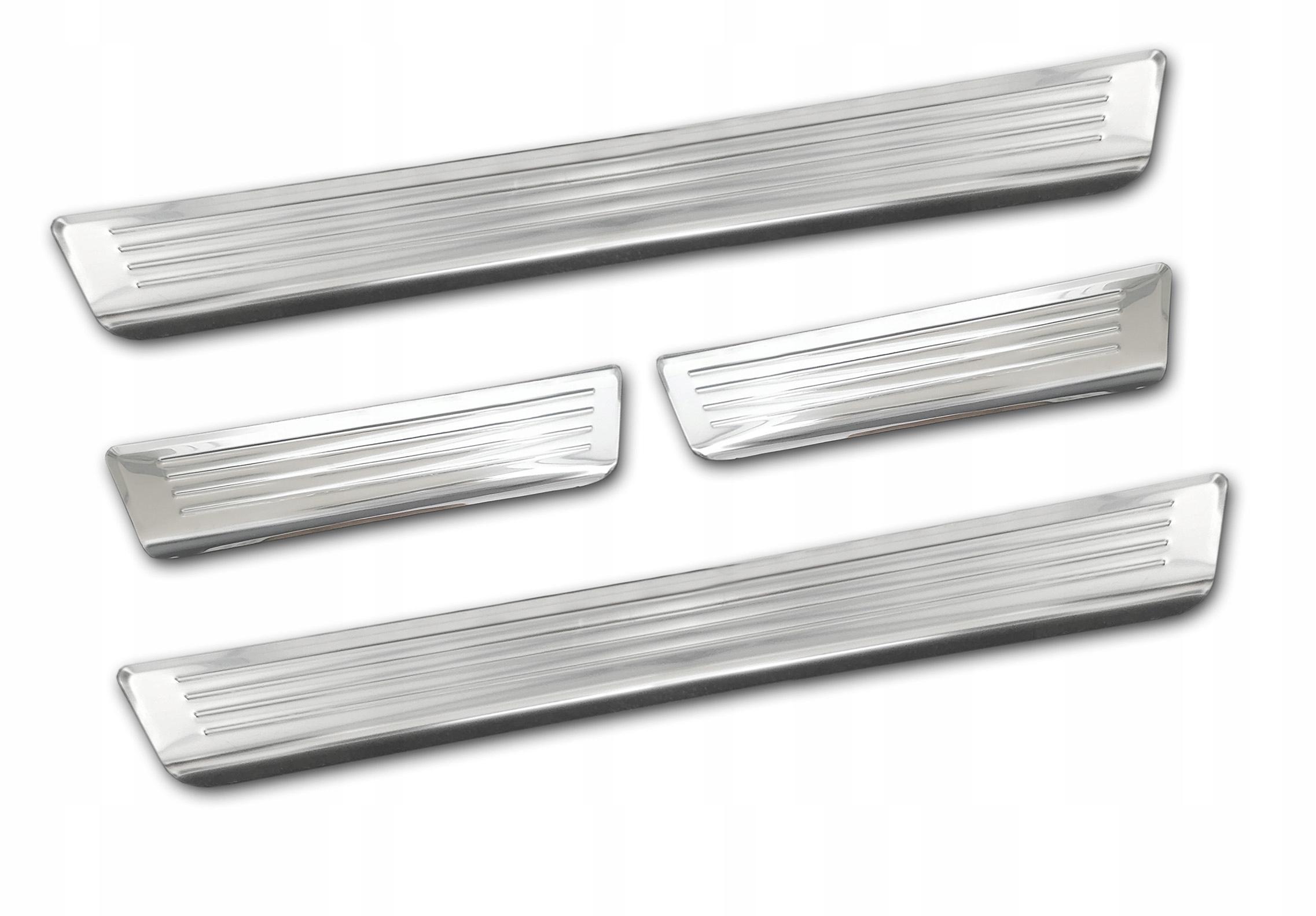 PEUGEOT 2008 II crossove накладки на пороги