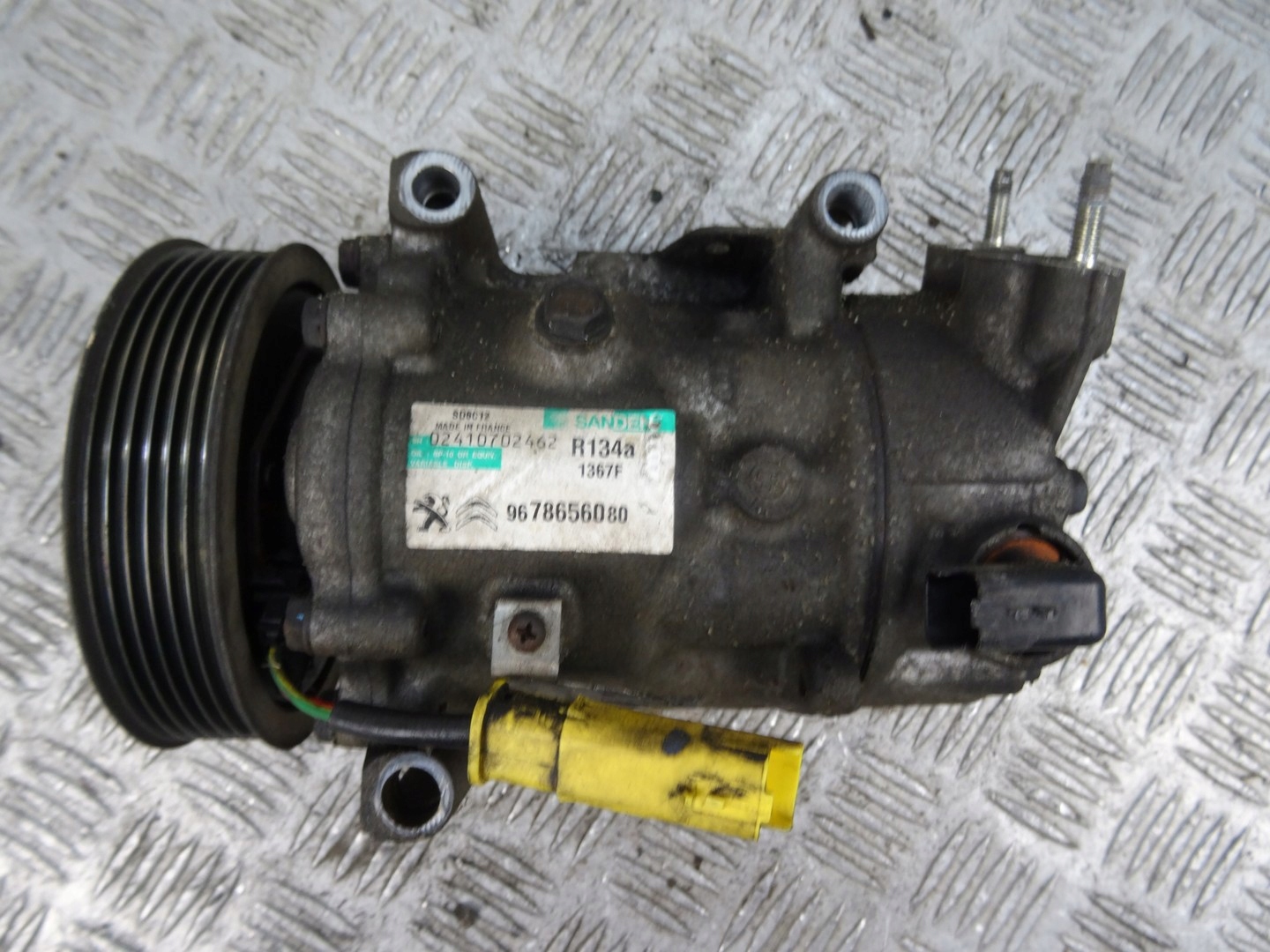 9678656080 - PEUGEOT 2008 КОМПРЕСОР КОНДИЦІОНЕРА 1367 1.6 HDI