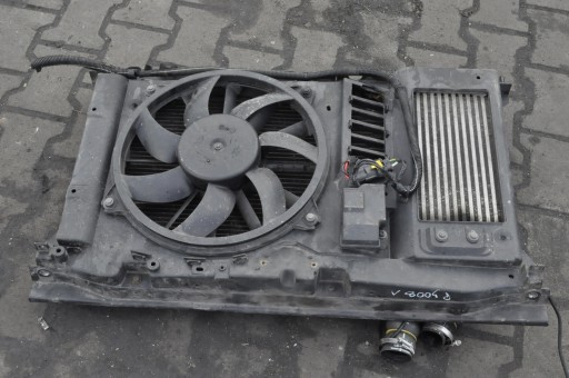 PEUGEOT 3008 І КОМПЛЕКТ РАДІАТОРІВ 9680533480 9684214480