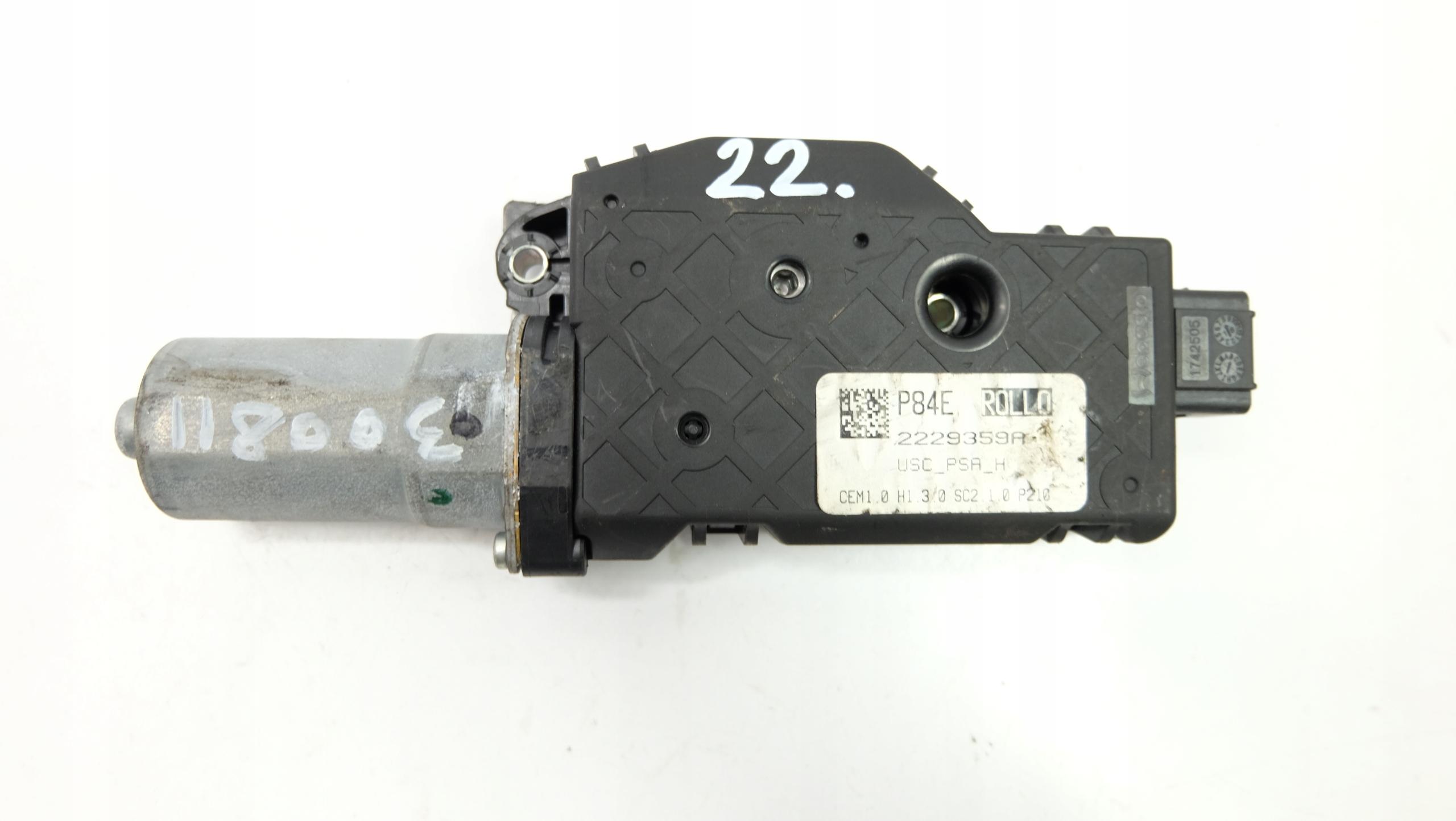 PEUGEOT 3008 II ДВИГАТЕЛЬ ЛЮКА 2229359A