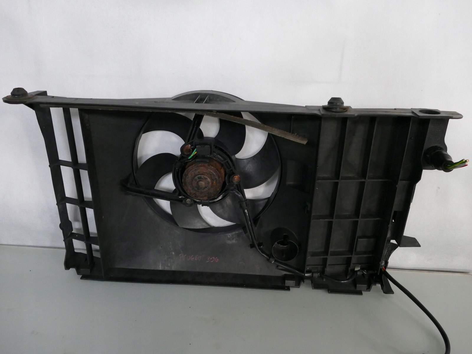 PEUGEOT 306 1.4 B ВЕНТИЛЯТОР РАДИАТОРА