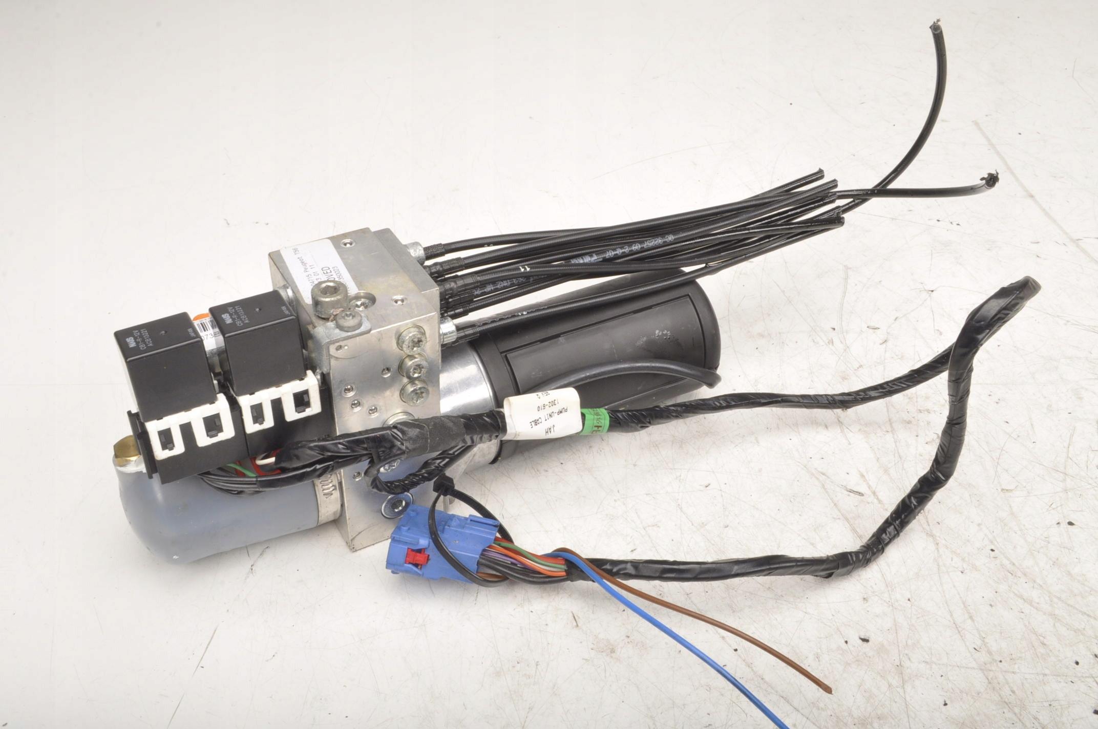 ПЕЖО 307 CC НАСОС ЦИЛІНДР ДАХУ 10562130111