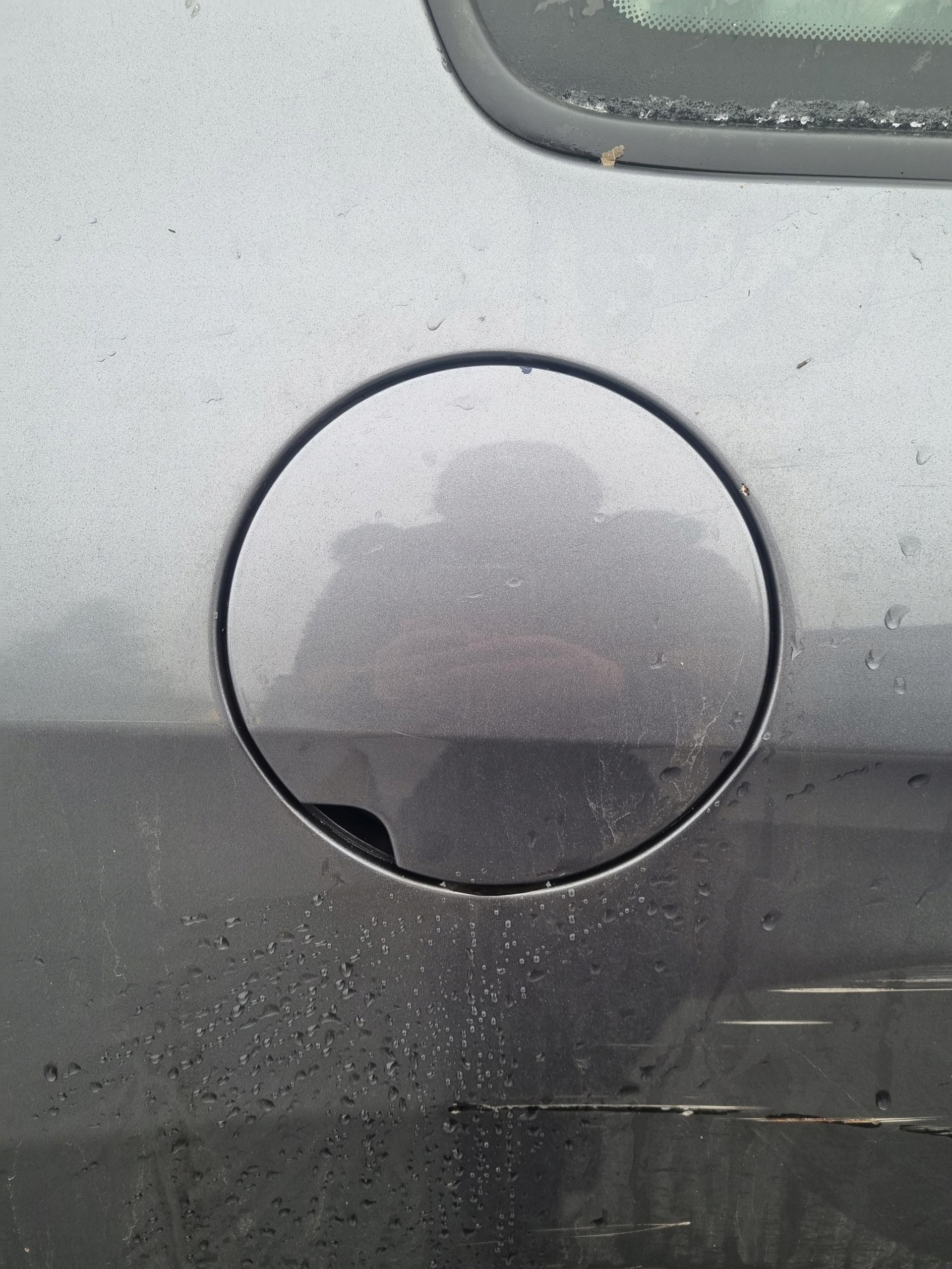 PEUGEOT 308 SW 08-13 5D КРИШКА ПАЛИВНОГО БАКА KTHC