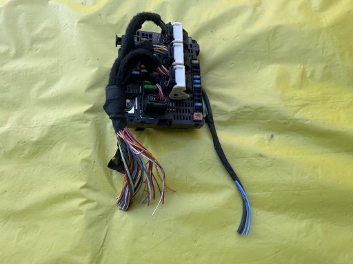 9810295780 - PEUGEOT 308 T9 BOX BSM MODULE PLUGINS 2.0 BLUEHDI