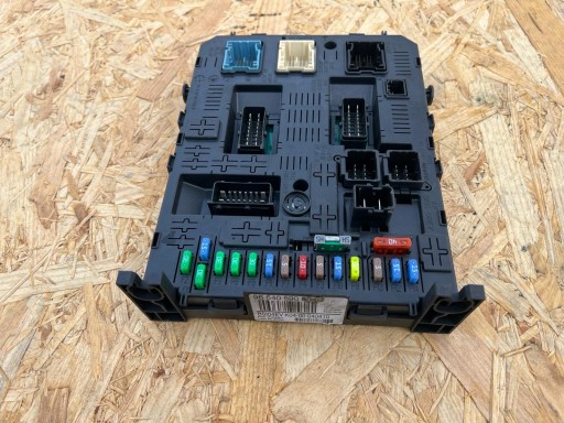 3008 9664059080 - Peugeot 5008 комп'ютер bsi контролер 9664059080-02