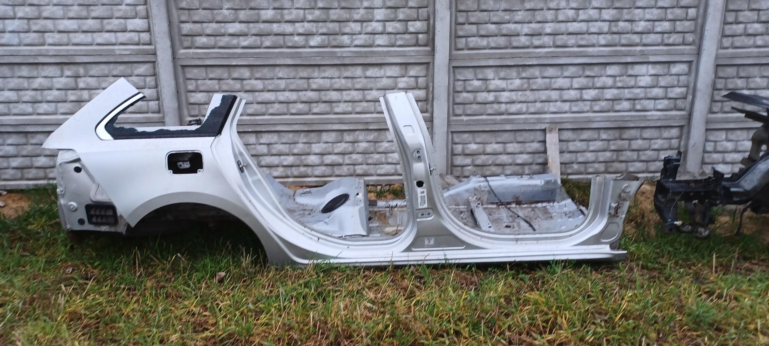 1 - PEUGEOT 508 И SW ЧЕТВЕРТЬ КРЫЛО ПРАВЫЙ ЗАДНИЙ EZRC