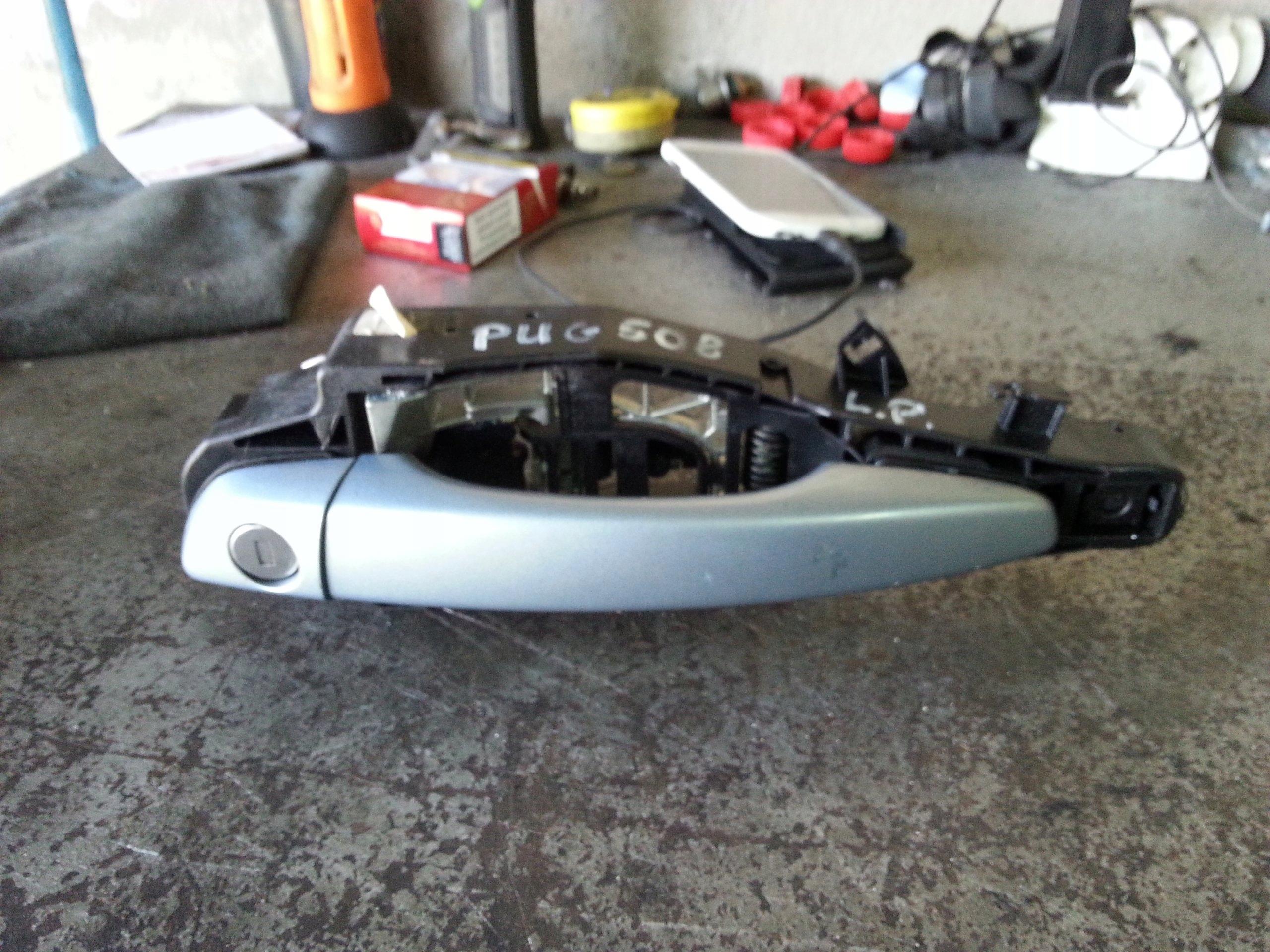 PEUGEOT 508 - РУЧКА ДВЕРИ ЛЕВАЯ ПЕРЕДНЯЯ