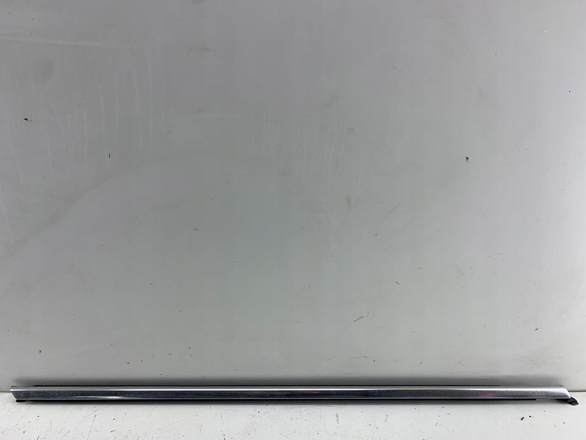 PEUGEOT 508 НАКЛАДКА СКРЕБКОВАЯ ПРАВАЯ ЗАДНЯЯ ХРОМ SED