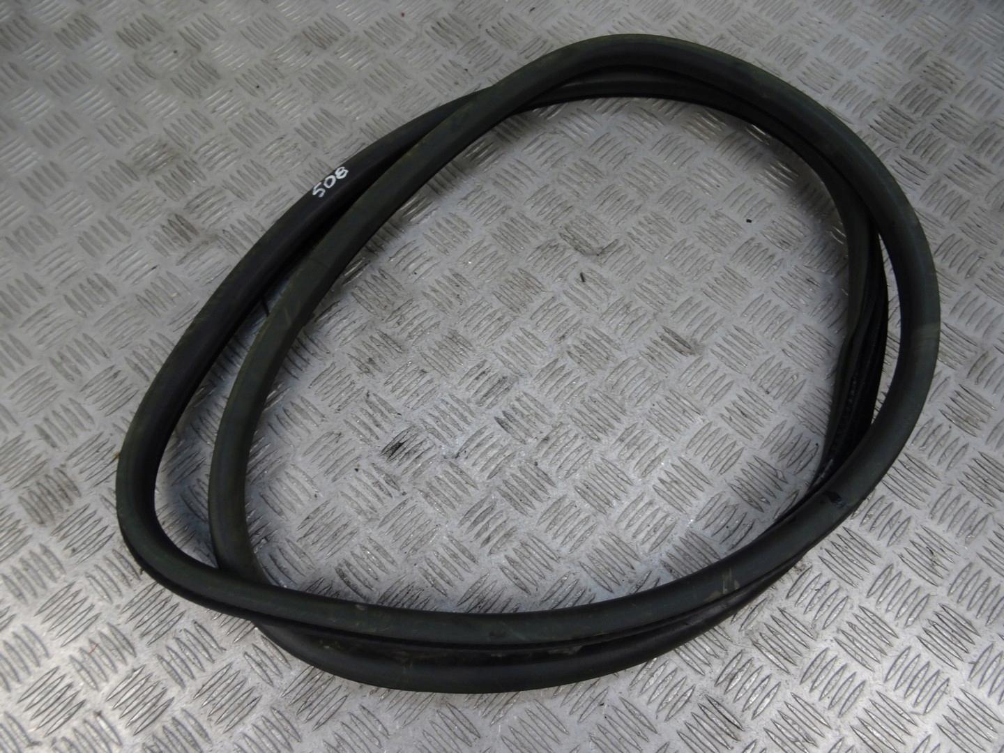 PEUGEOT 508 ПРОКЛАДКА ДВЕРИ ЛЕВАЯ ПЕРЕДНЯЯ