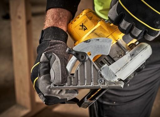 АККУМУЛЯТОРНАЯ ЦИРКУЛЯРНАЯ ПИЛА 165MM XR BL 18V 2*5.0AH