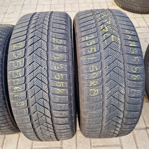 PIRELLI SCORPION WINTER 235/50R19 103H 5.5mm 2X 21R