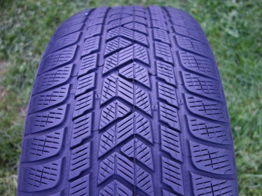 PIRELLI SCORPION WINTER 275/45/21 110V MO1