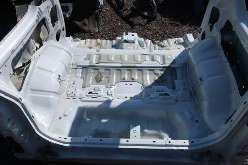 33920-76JDC - ПІДЛОГА БАГАЖНИК SUZUKI JIMNY ЯК НОВИЙ