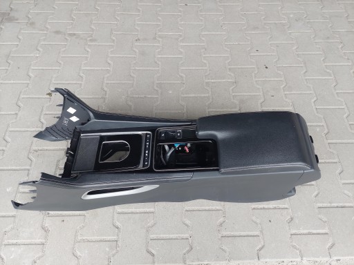 Центральний тунель Jaguar F-PACE X761