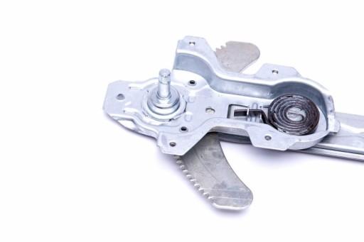 00SKV821 - ВІКНО ВІКНО ПЕРЕДНЕ ЛІВЕ LAND ROVER DEFENDER