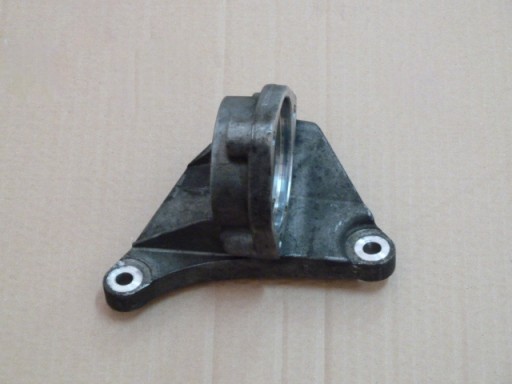 Опора правої півосі OPEL INSIGNIA 2.0 CDTI M32