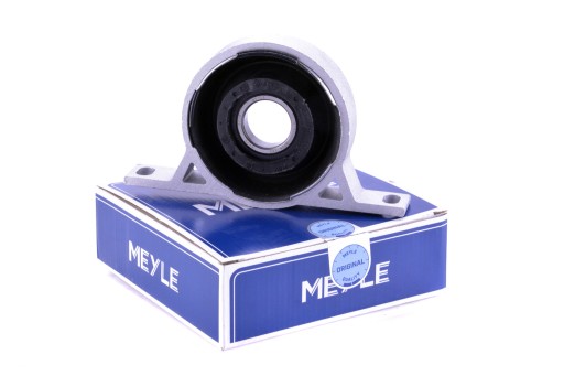 300 261 - ОПОРА ВАЛУ BMW 5- 6 2.2- 3.0 03- 10 З ПІДШИПНИКОМ