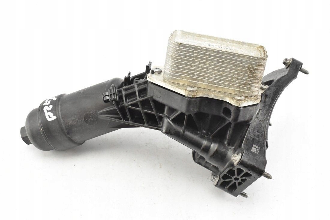 Основание масляного фильтра 8580414 BMW G20 G30 G32 2.0 B