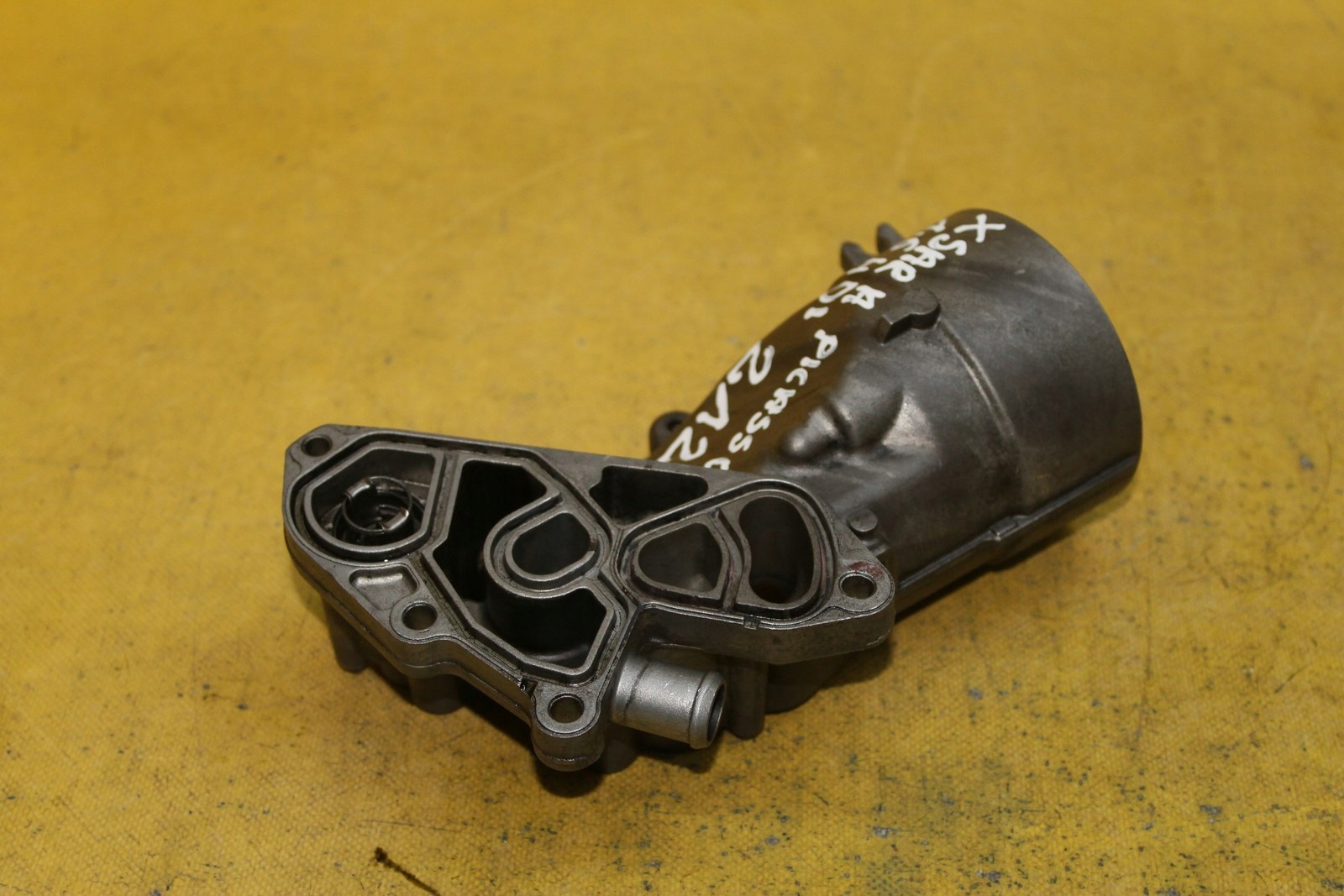 ОСНОВАНИЕ МАСЛЯНОГО ФИЛЬТРА 9656970080 XSARA PICASSO 1.6