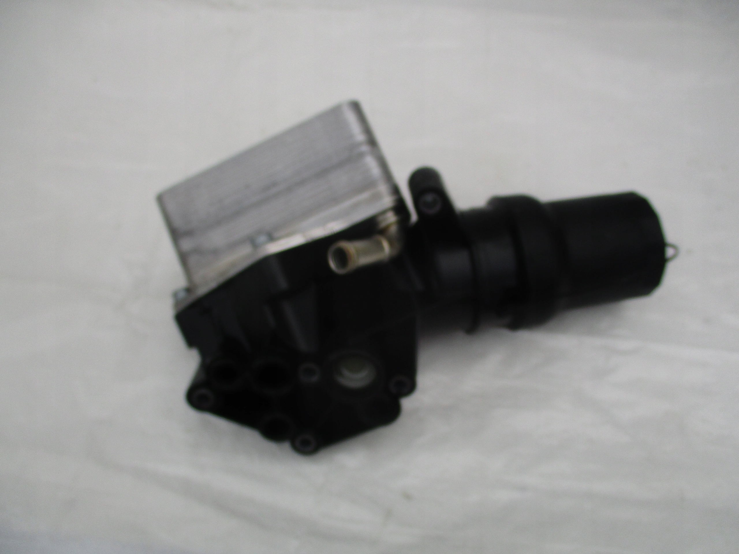 07K115397G 07K117021G - ОСНОВАНИЕ МАСЛЯНОГО ФИЛЬТРА AUDI RS3 RSQ3 TTRS 2.5 TFSI