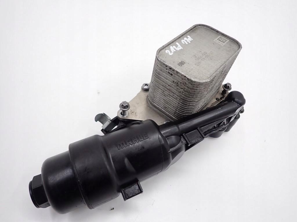 72353181 70563887 - Основание масляного фильтра BMW 2 F45 F46 2.0 D B47 17R