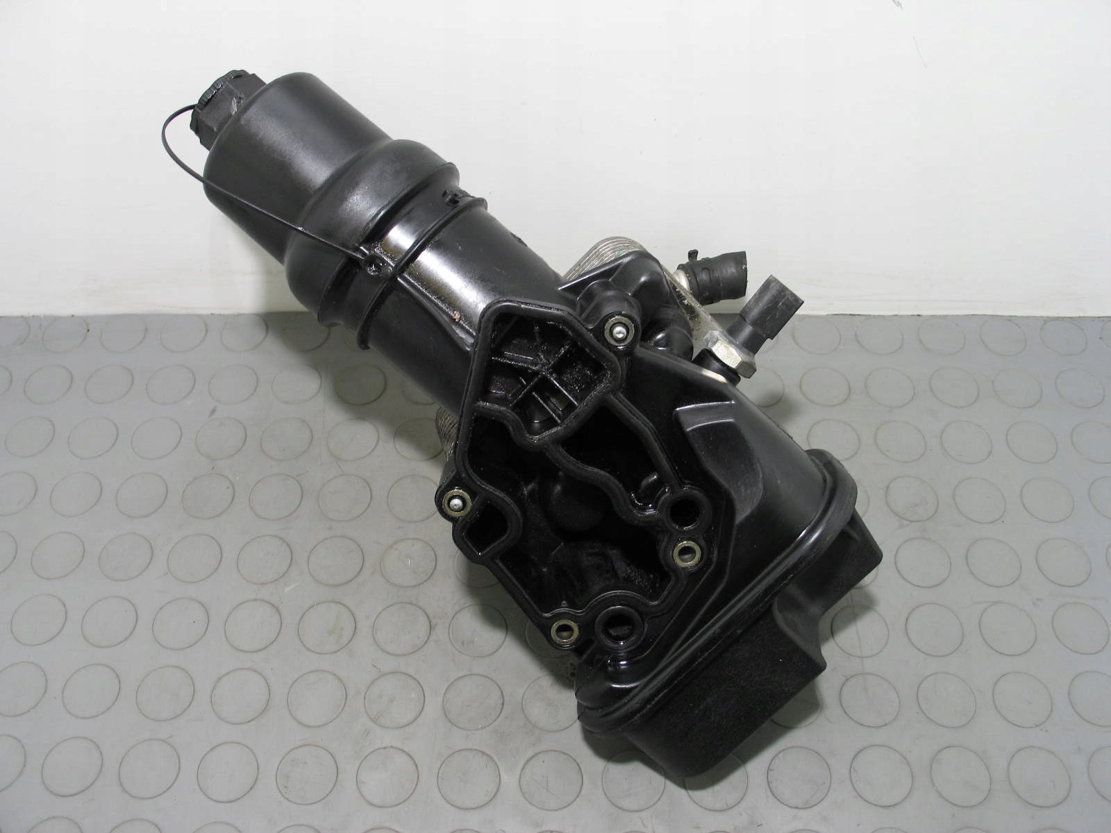 БАЗА МАСЛЯНОГО ФИЛЬТРА VW SKODA 2.0 FSI 06B117021C