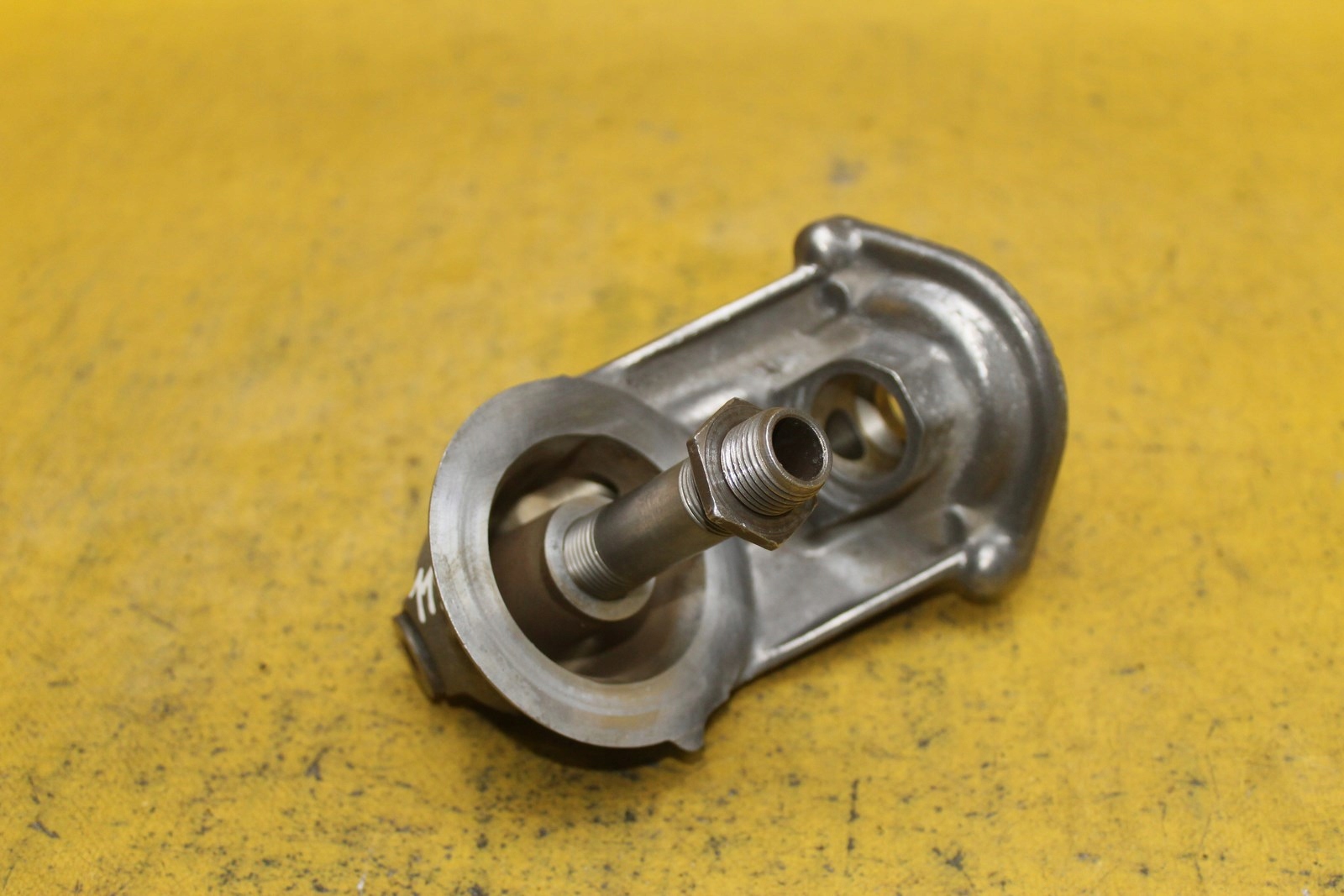 Основа масляного фільтра VW T4 074115417A